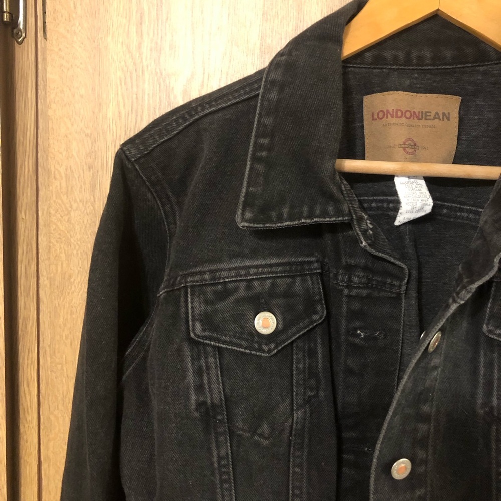 LONDONJEAN Black Denim Jacket with Leather Label - Picture 2 of 6